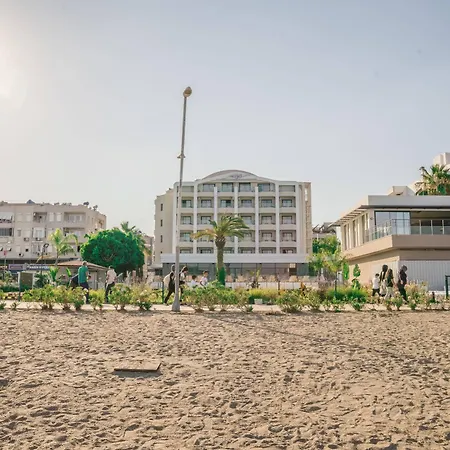 Hotel Random By Lookbookholiday Marmaris