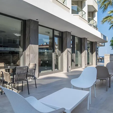 Hotel Random By Lookbookholiday Marmaris