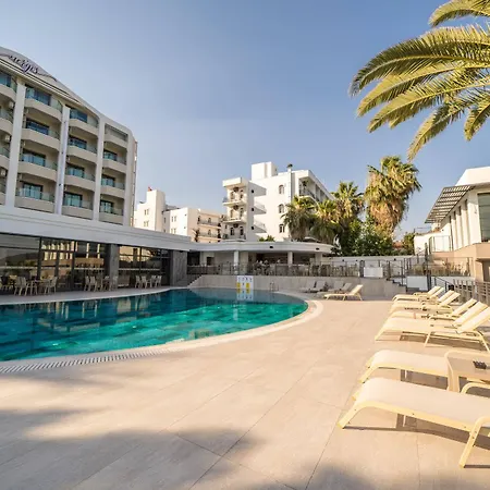 Hotel Random By Lookbookholiday Marmaris