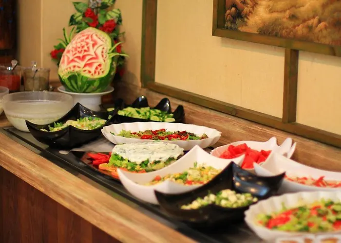 Random By Lookbookholiday 3*