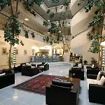Otel Random By Lookbookholiday 3*